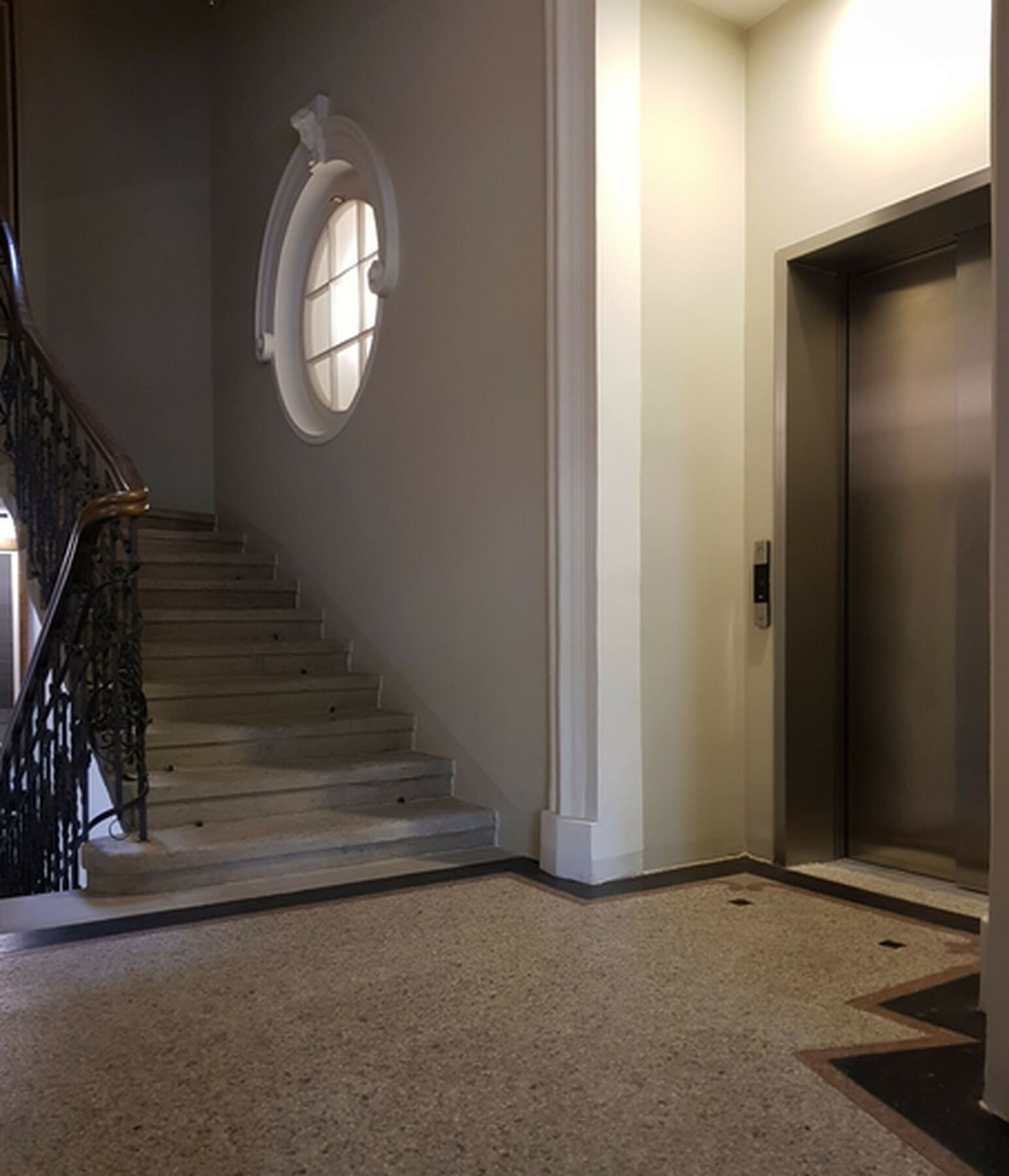 Apartment Tww -