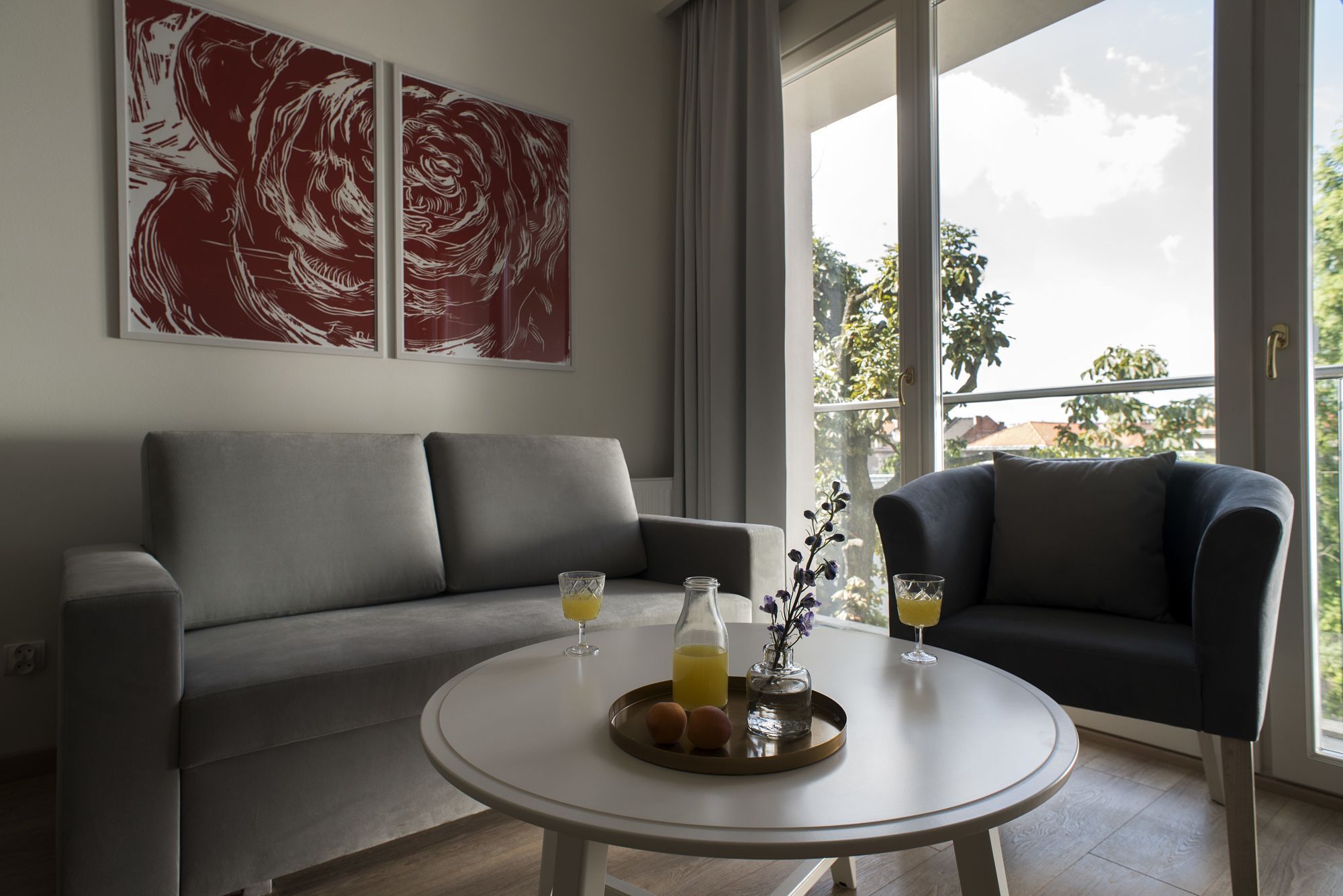 Apartment Tww -